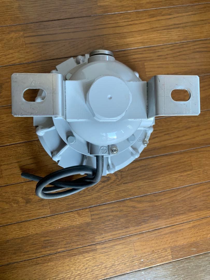 EXIL9011SA9-22 防爆形LED照明器具 特殊直付形(8W) 岩崎電気