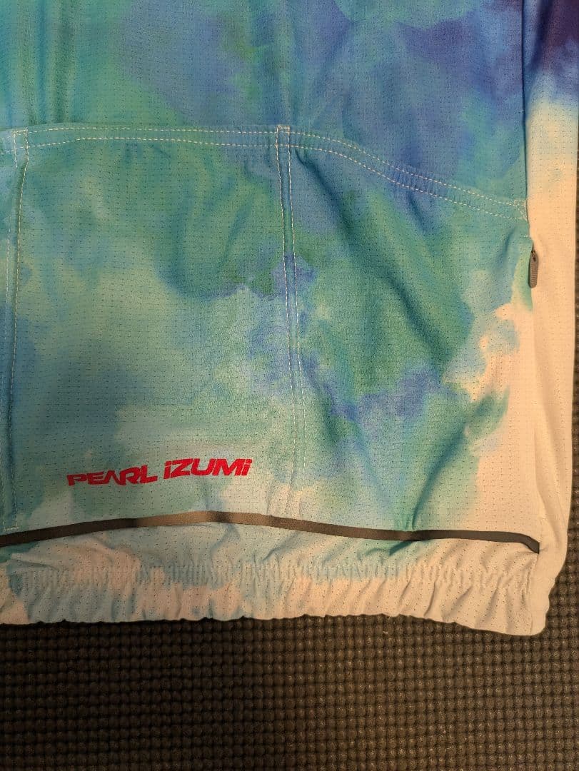 パールイズミ　イグナイト ベーシック ジャージMサイズ