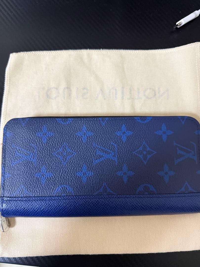 ルイヴィトン モノグラム タイガラマ ヴェルディカル 長財布