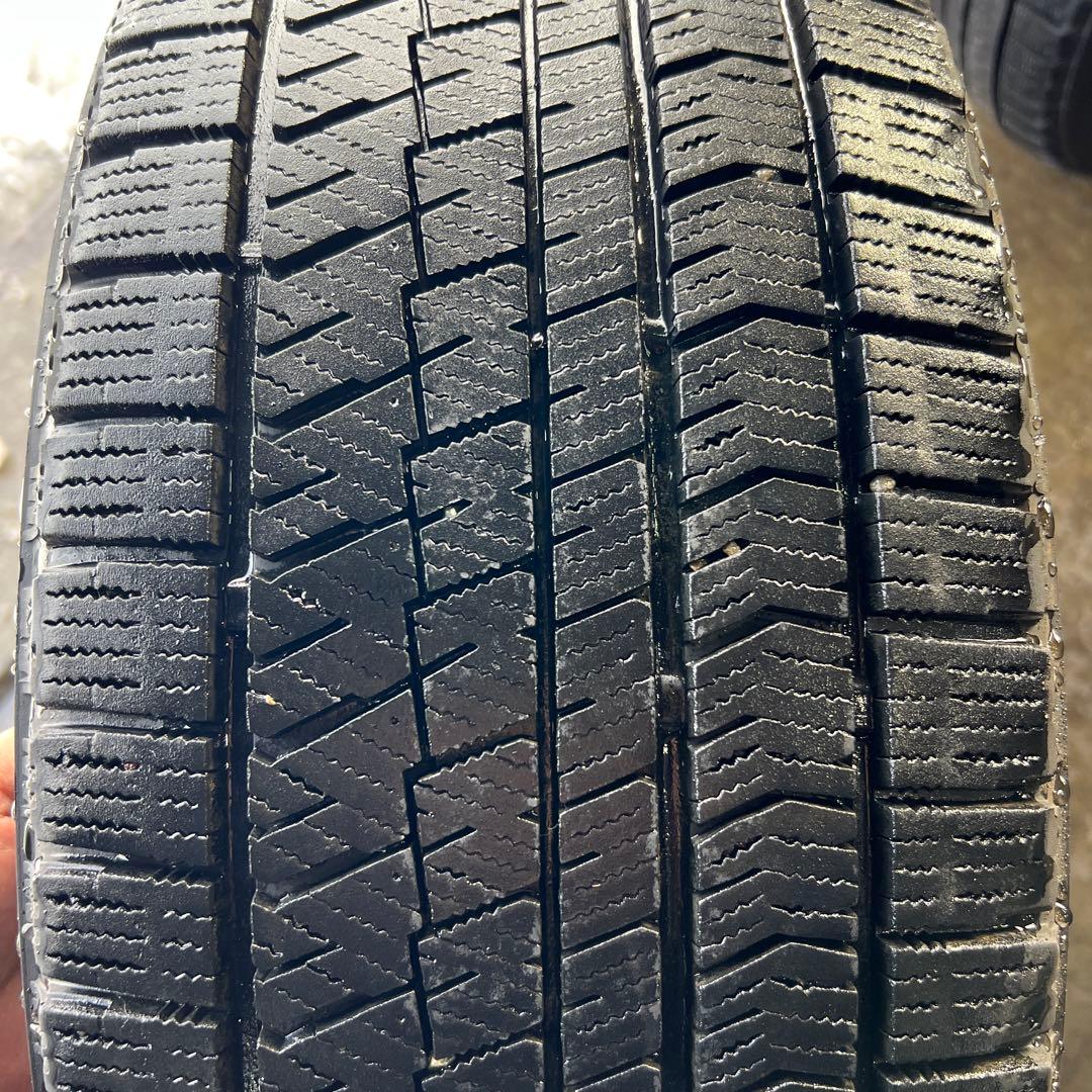 最終値引き！スタッドレスタイヤ 245/45R19 VRX2