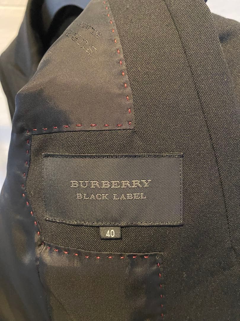 新品未使用　Burberryパンツスーツ　ブラック