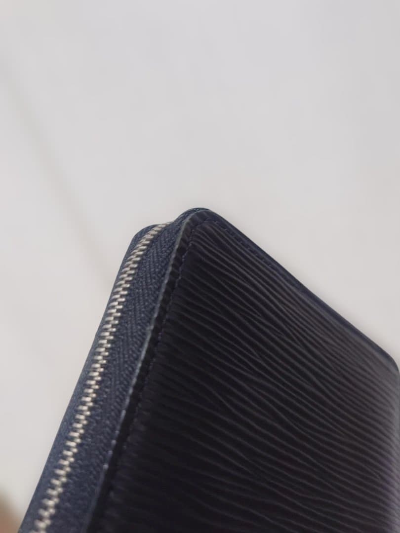 最終お値下げ　Louis Vuitton エピブラック ケース