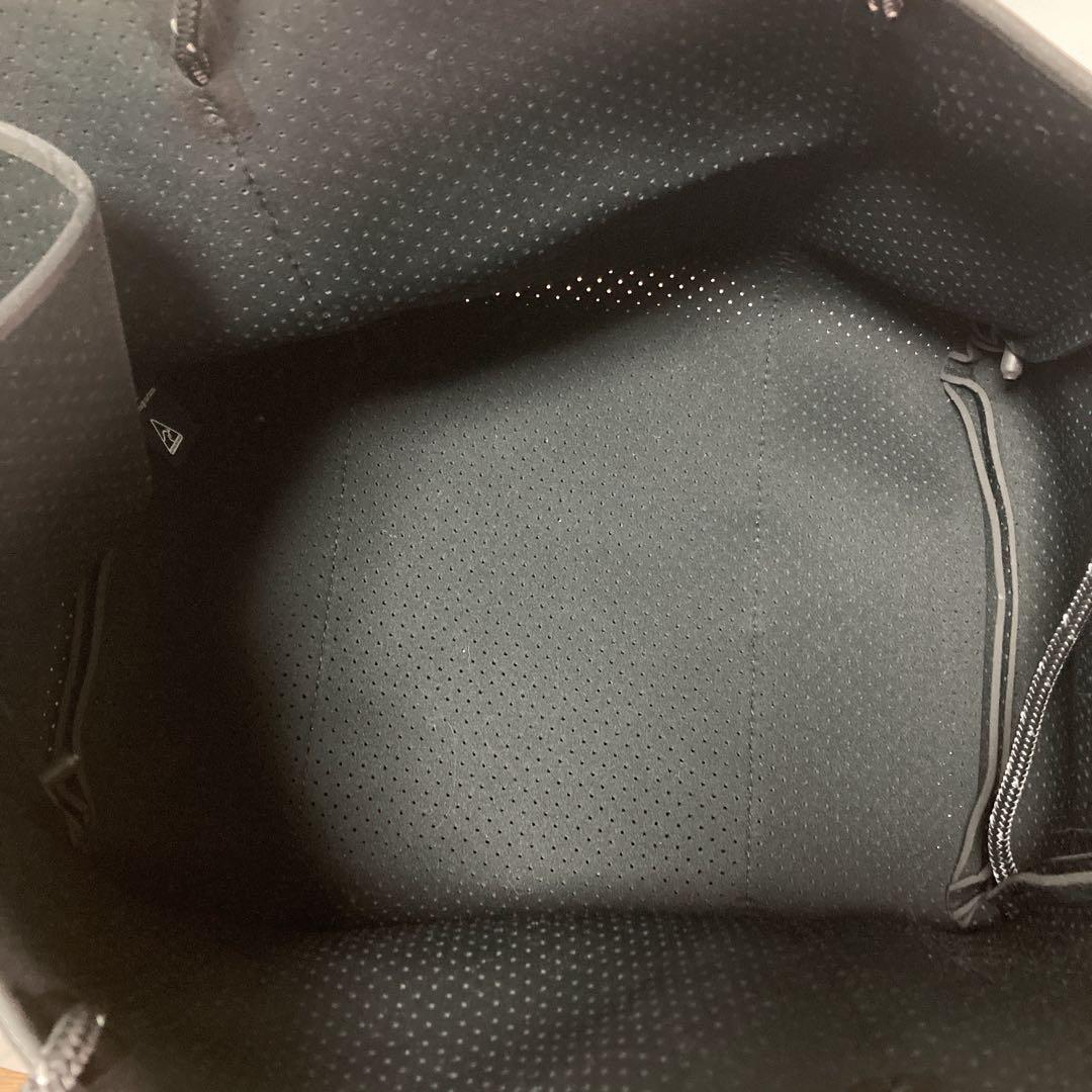 【美品】STATE OF ESCAPE エスケープ トート ポーチ付き BK