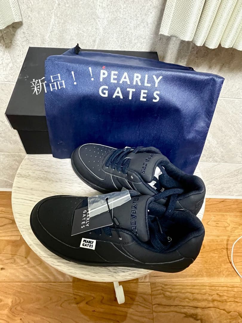 新品　タグ付きPEARLY GATES ネイビー スニーカー 23.5cm値下！