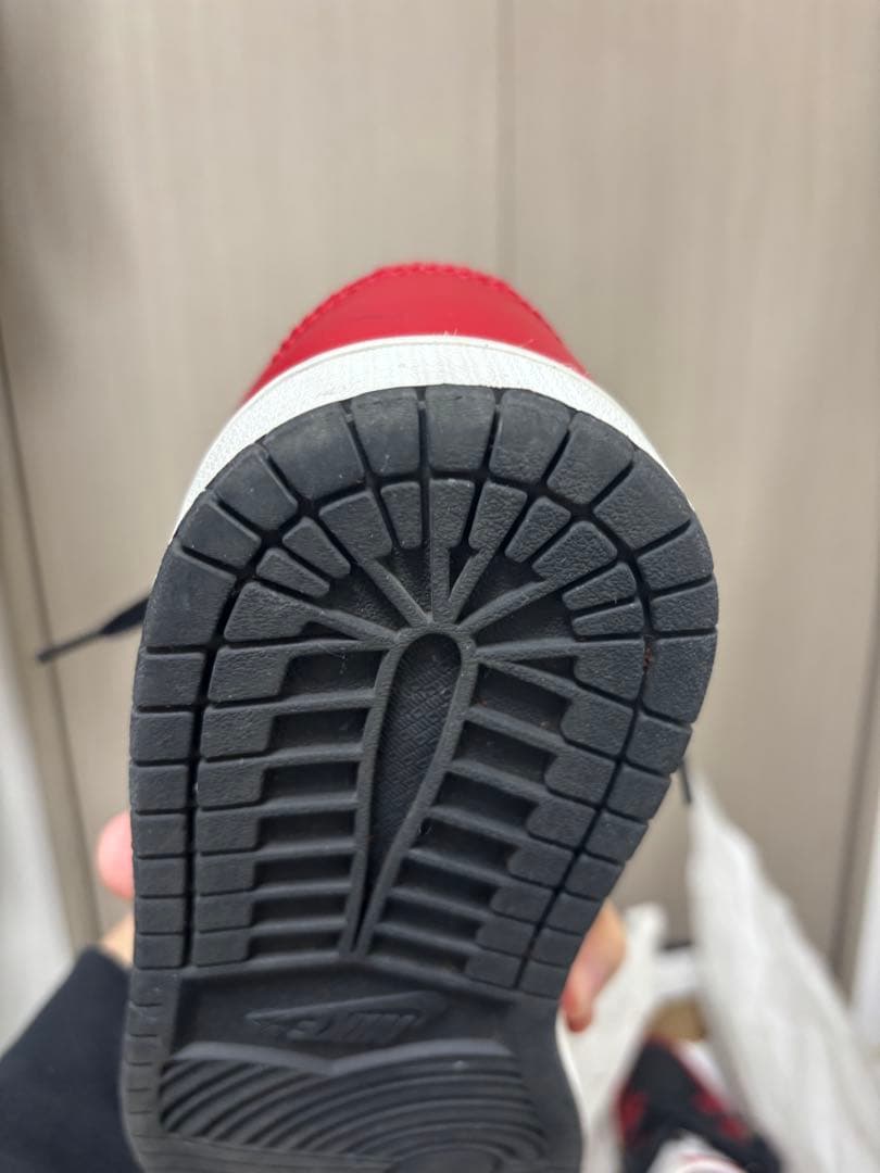 【箱付き】NIKE AIR JORDAN 1 MID ジョーダン1