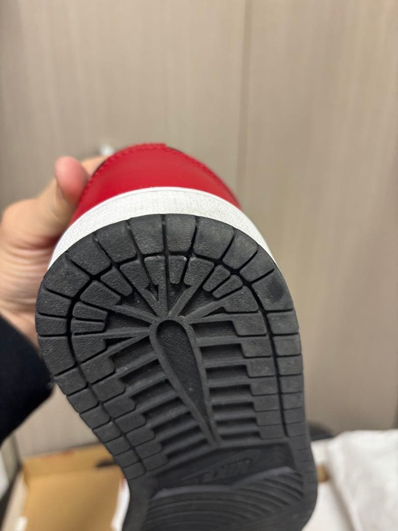 【箱付き】NIKE AIR JORDAN 1 MID ジョーダン1