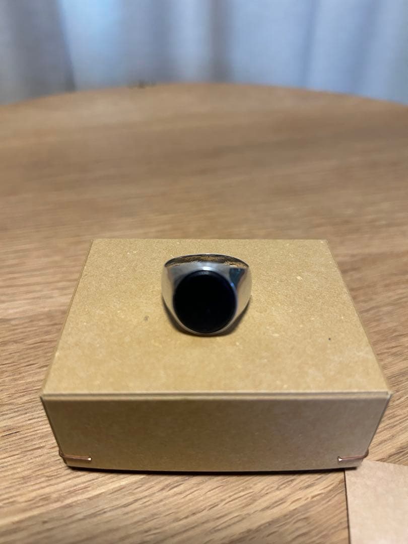 エツシ　シグネットリング　レザー