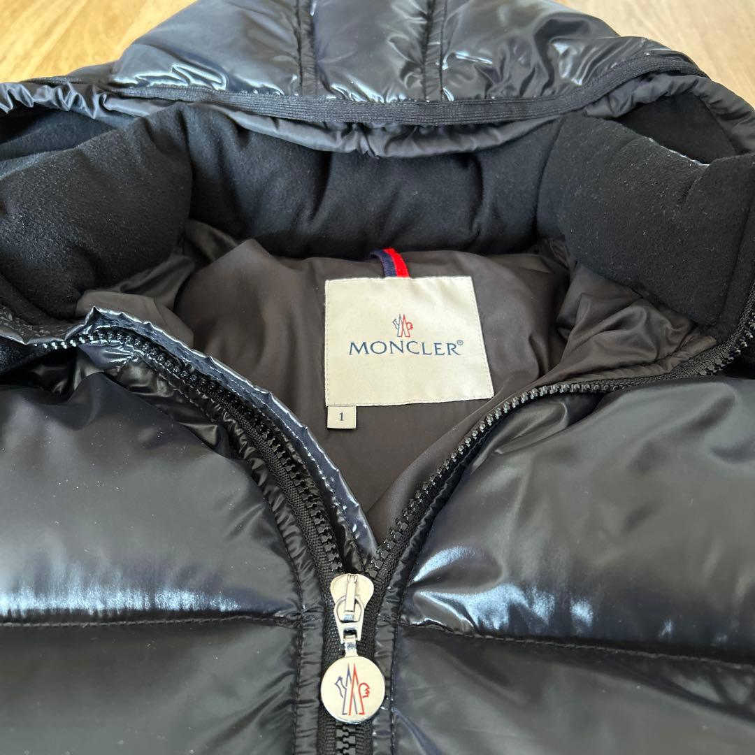 MONCLER モンクレール　ダウンジャケット ブラック　サイズ1