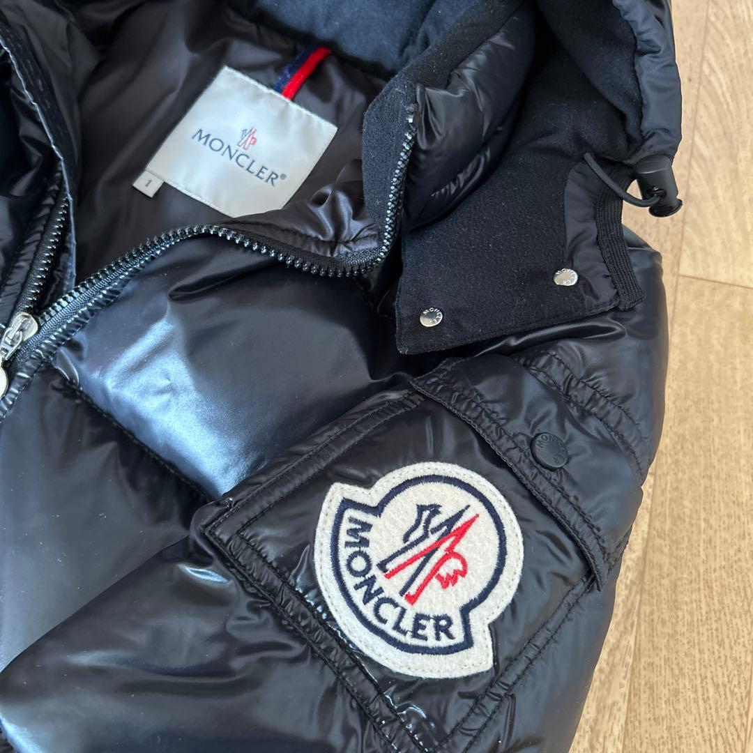 MONCLER モンクレール　ダウンジャケット ブラック　サイズ1