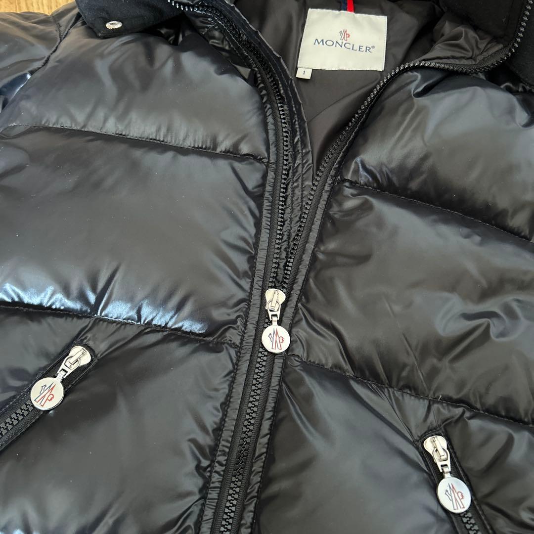 MONCLER モンクレール　ダウンジャケット ブラック　サイズ1