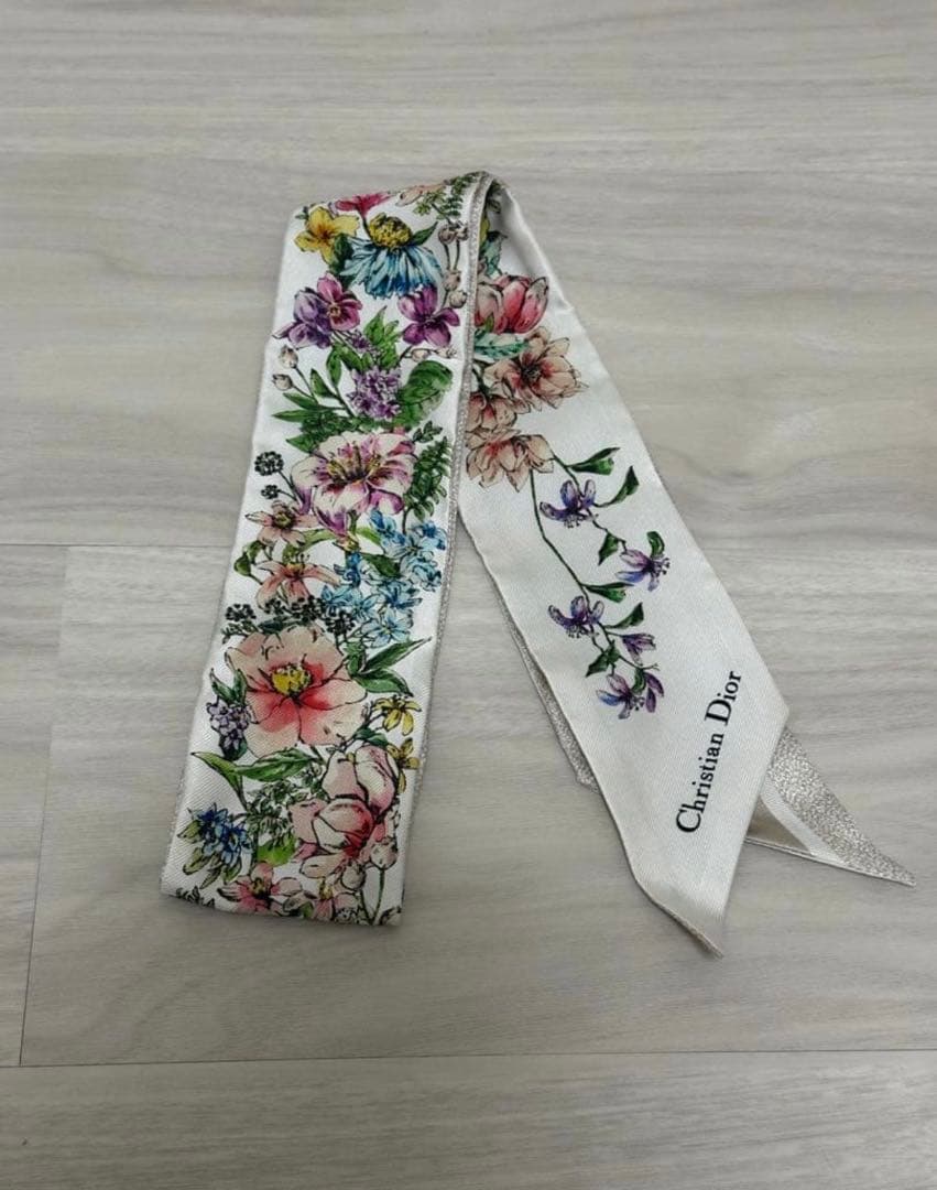 【新品・未使用】ディオール D-フローラル ミッツァ スカーフ 花柄