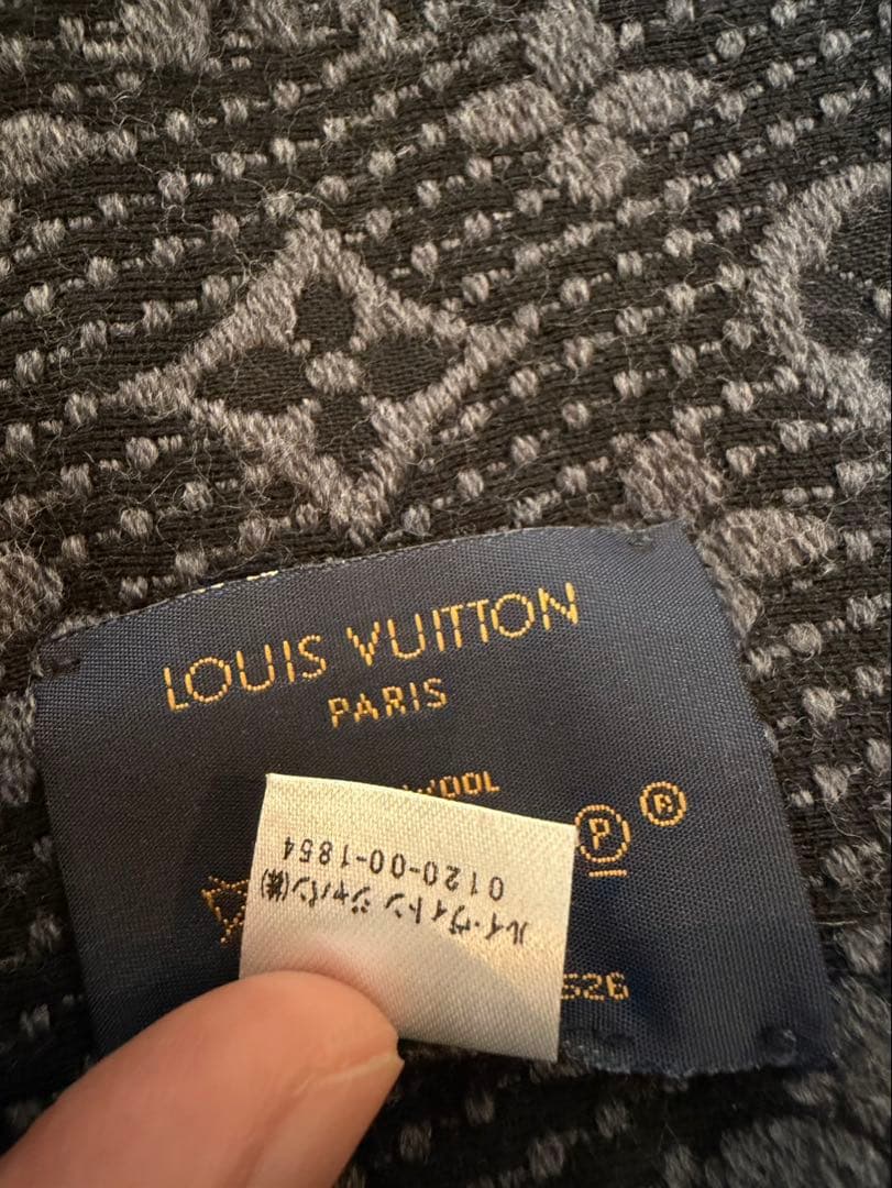 Louis Vuitton マフラー・モノグラム クラシック