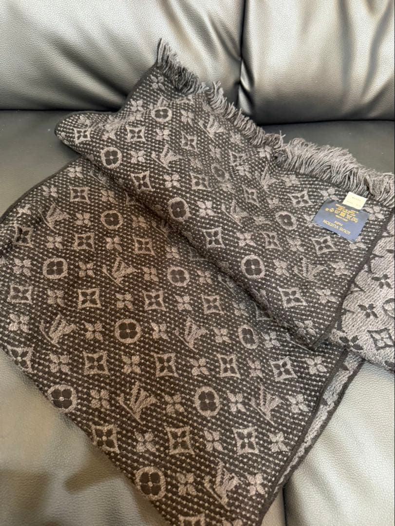 Louis Vuitton マフラー・モノグラム クラシック