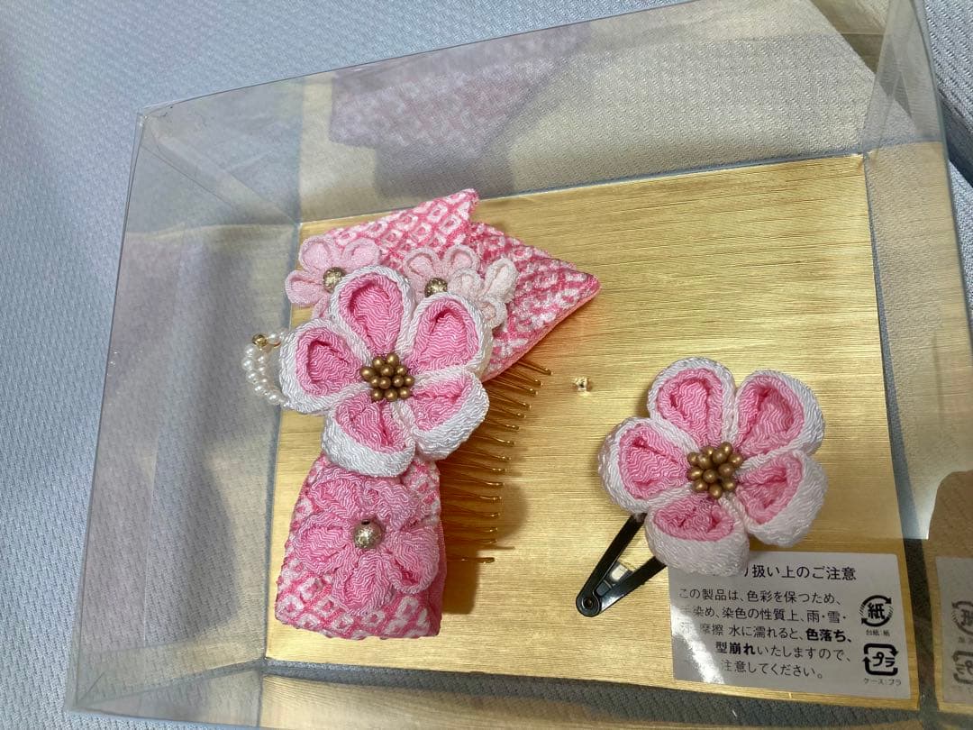 七五三 3歳正絹着物　被布セット　紅一点　花柄