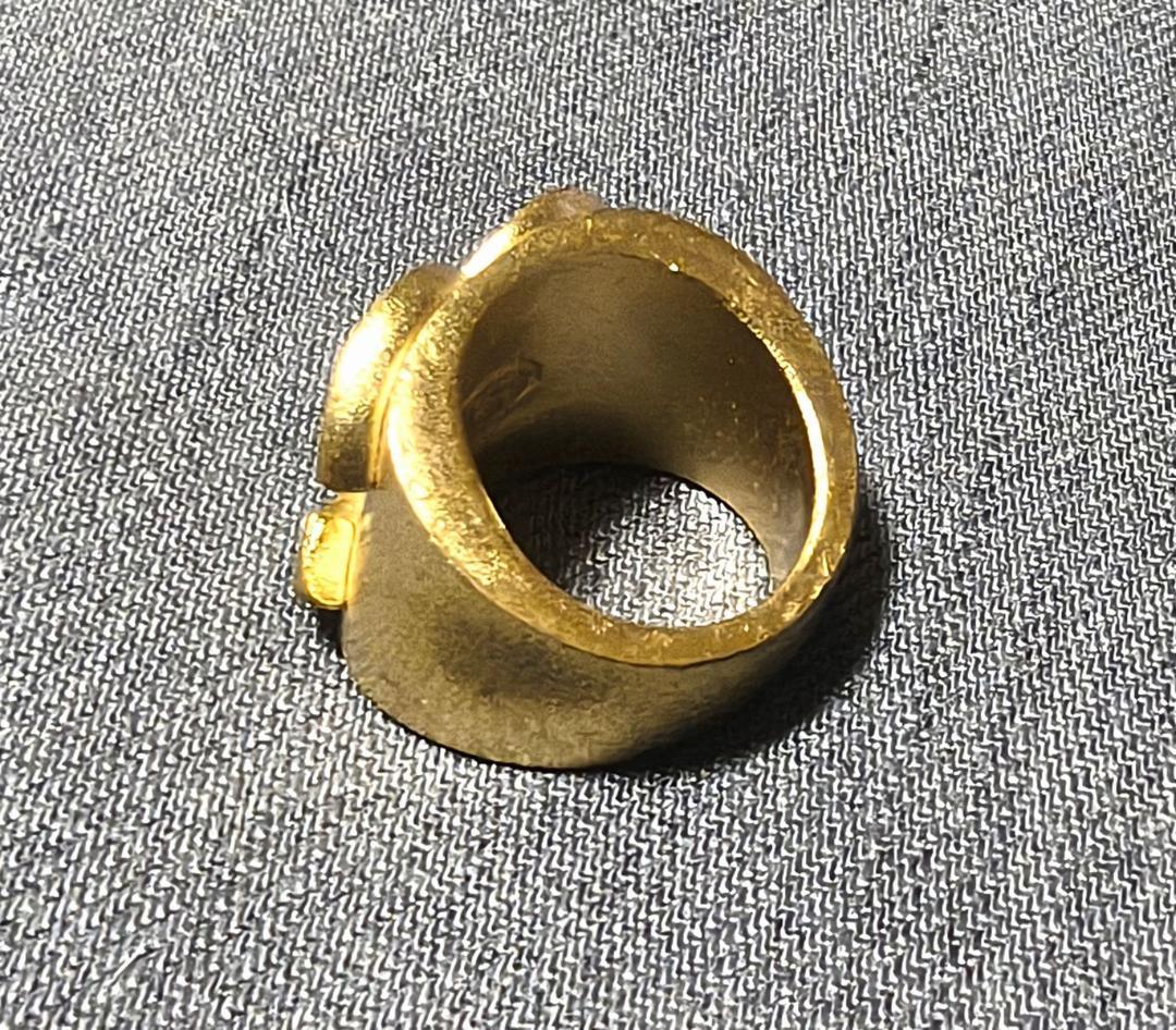 い*こ様 CHANEL 2001年 クルーズコレクション ココマーク ゴールドリ