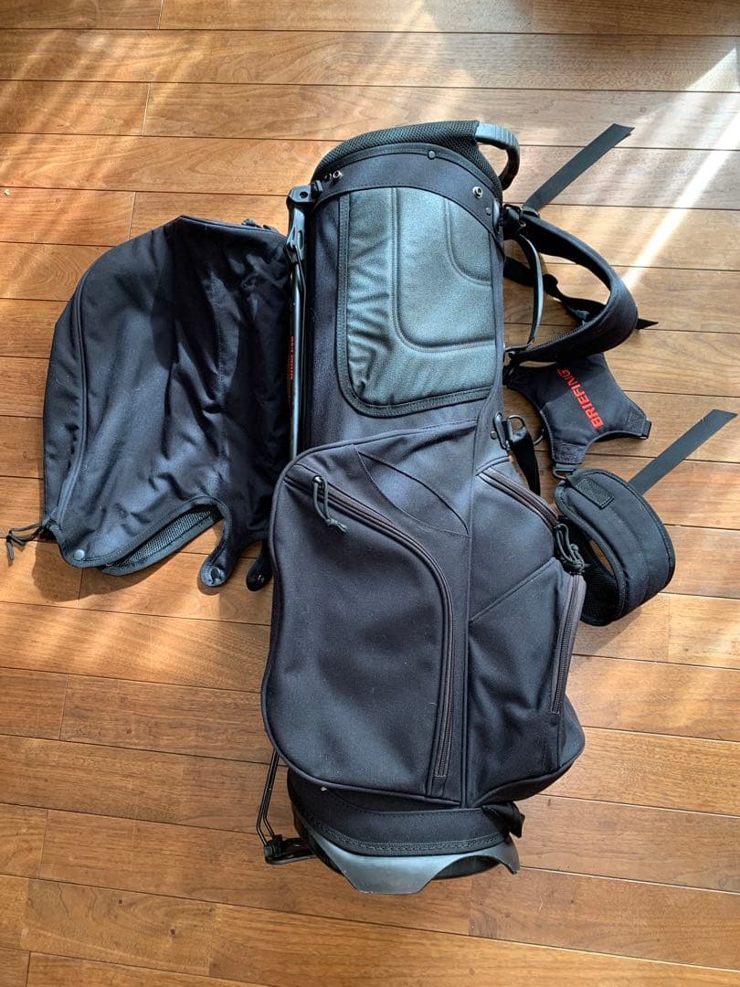 ブリーフィング　キャディバッグ　ブラック スタンド式　軽量　ショルダー式