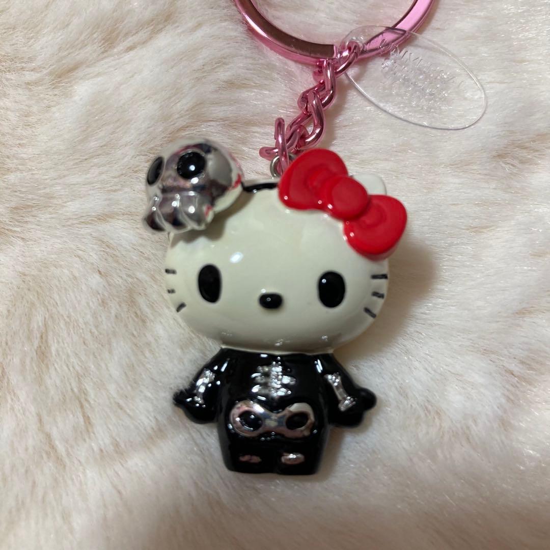 USJ ユニバーサルスタジオジャパン ハローキティ ガイコツ キーホルダー