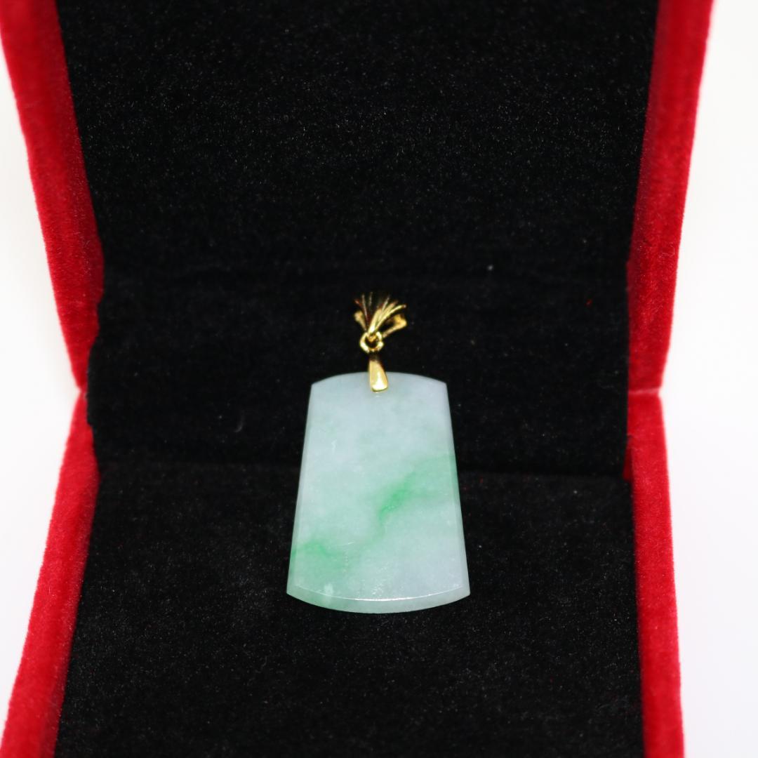 平安無事牌お守り プレート ミャンマー天然A貨翡翠 ヒスイ ペンダントヘッド