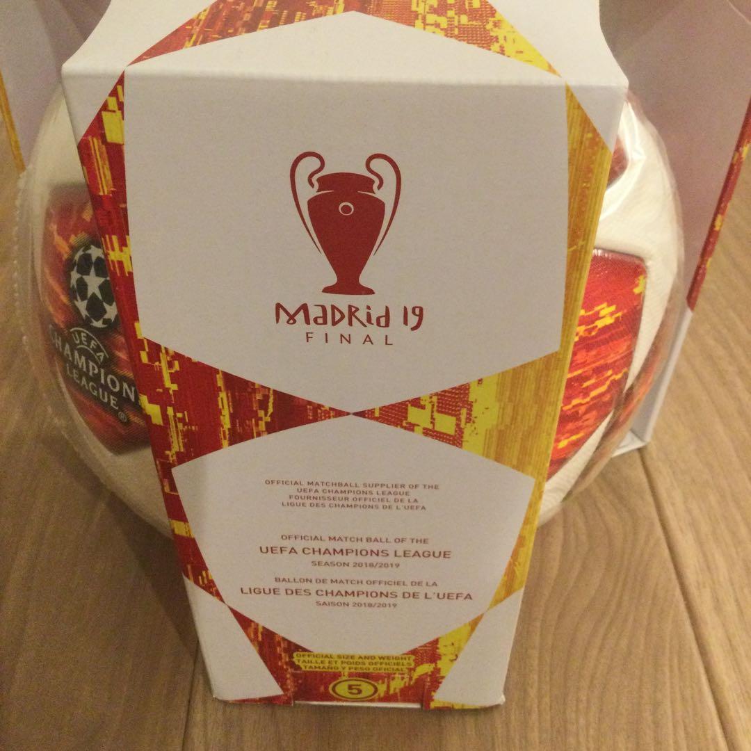 アディダス　フィナーレ 公式球　チャンピオンズリーグ　新品