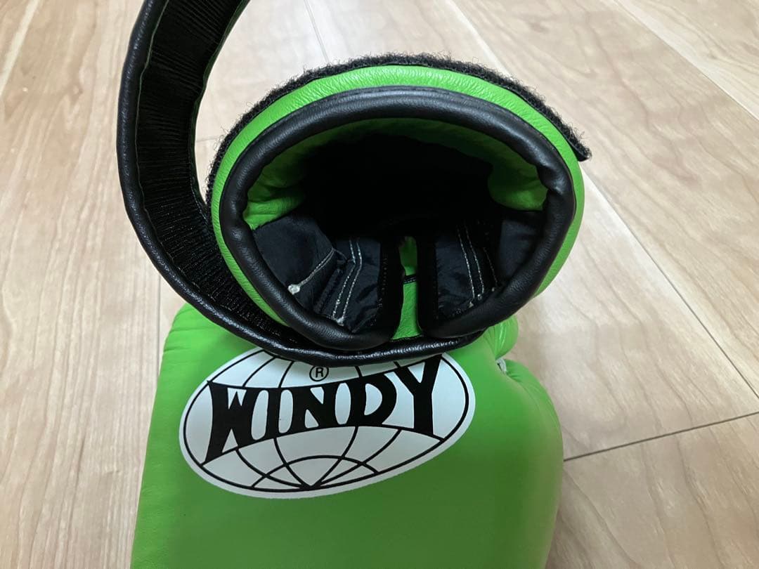 WINDY ボクシンググローブ 10 oz グリーン