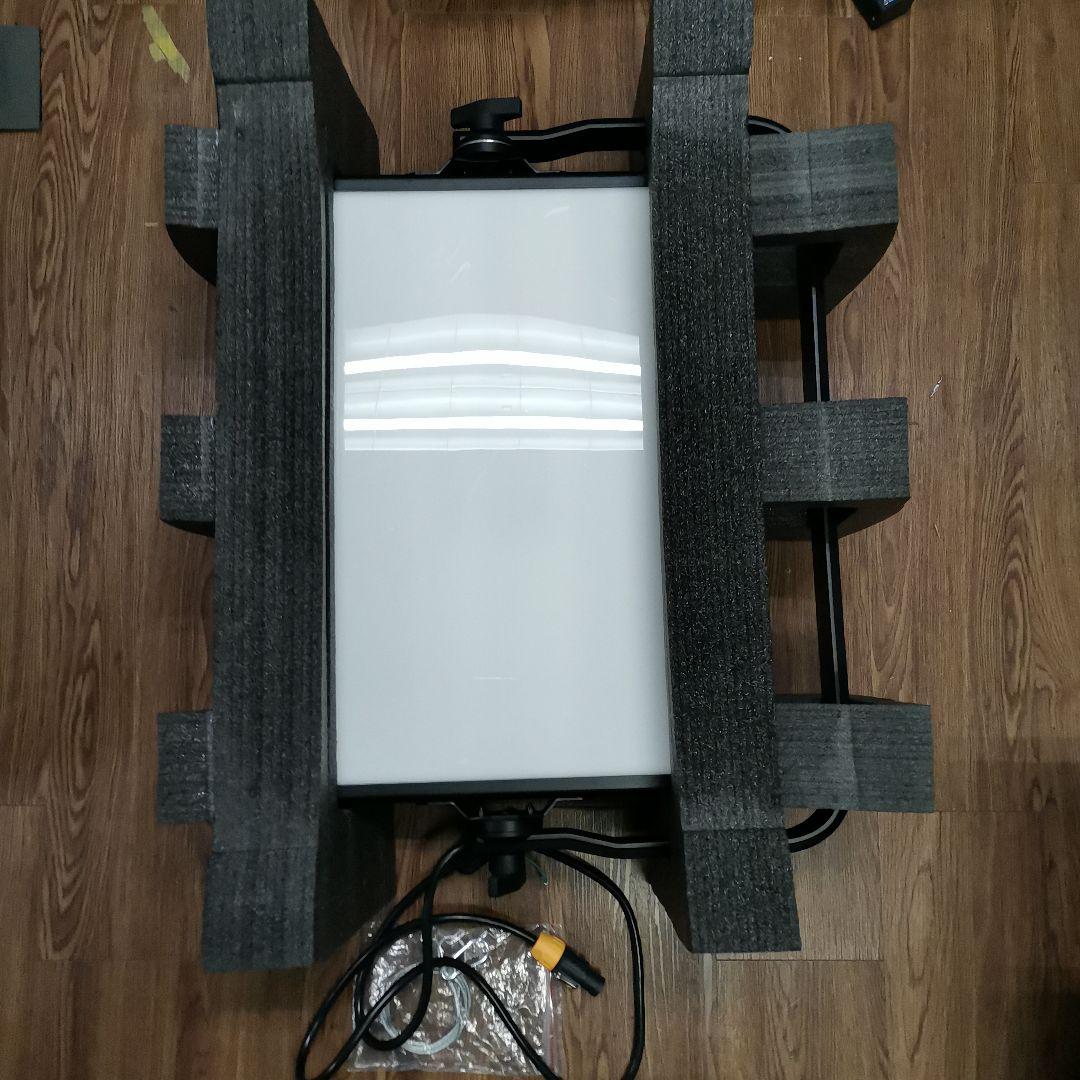 ELATION TVL PANEL DW　LED TVライト　中古品