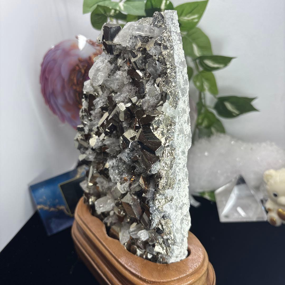 パイライト♡水晶クラスター♡1.5kg超え