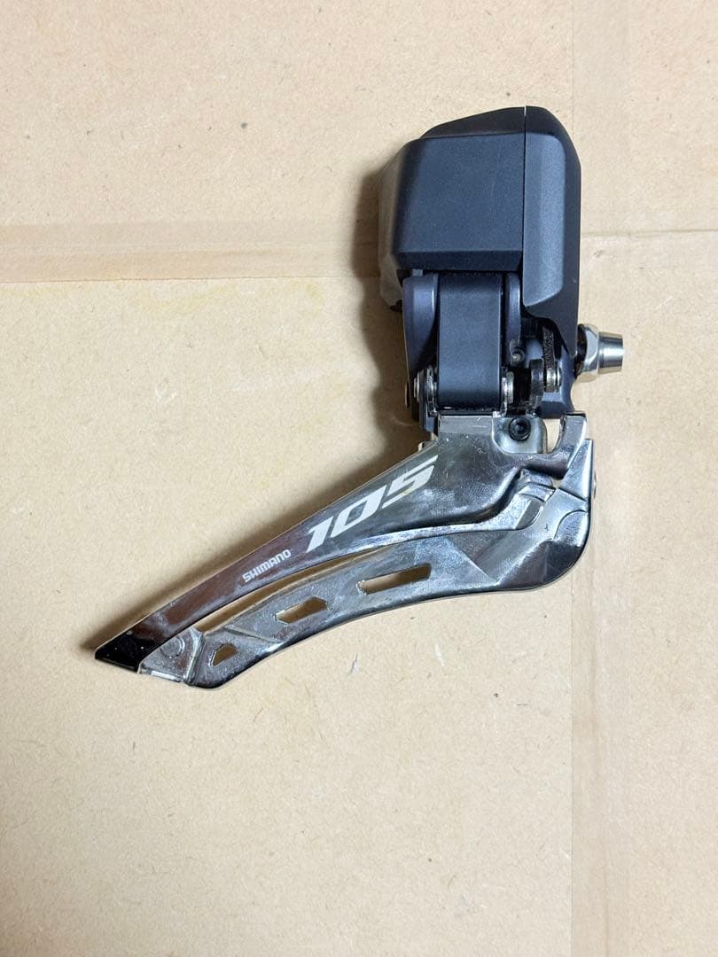 週末セール中 SHIMANO 105 DI2 12S R7100系