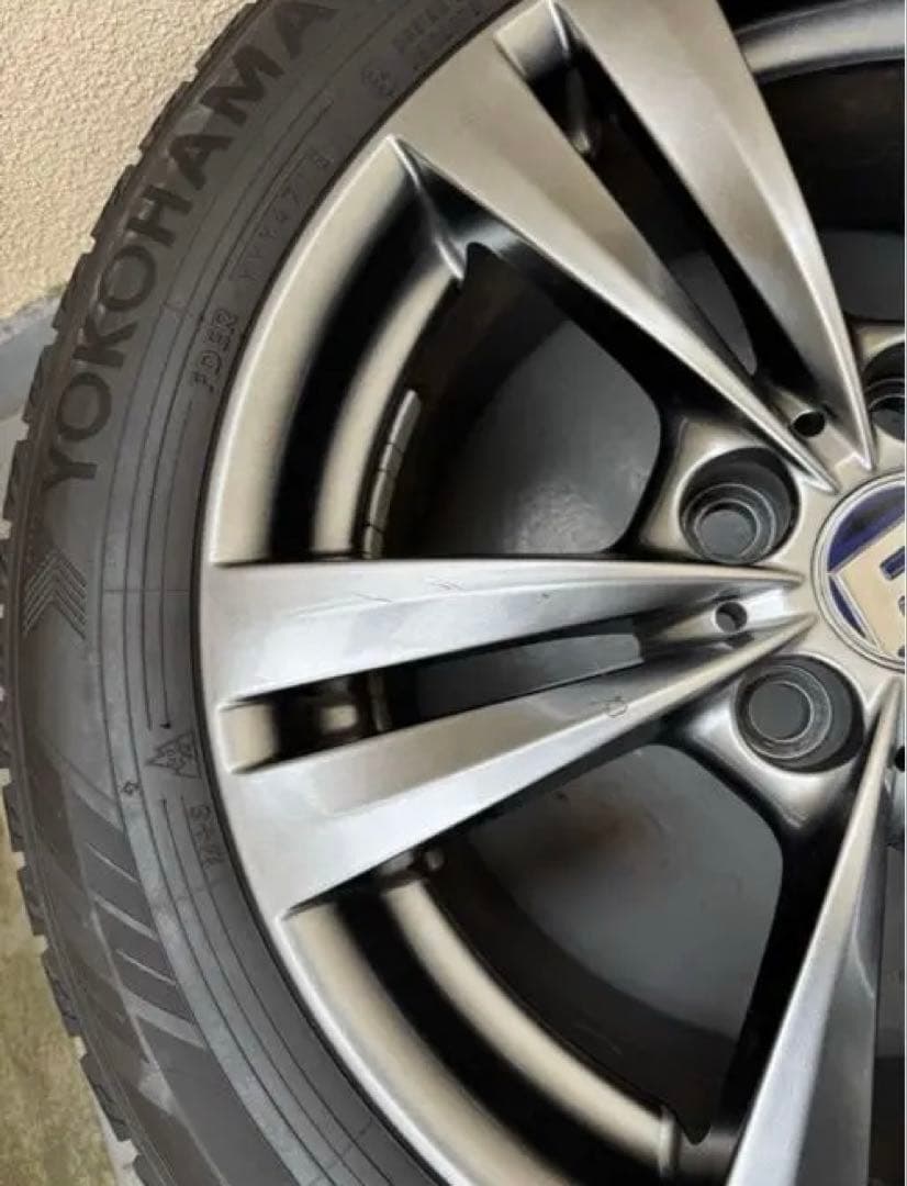 スタッドレスタイヤ 215/60R17 スポークアルミ4本セット　NX10系に