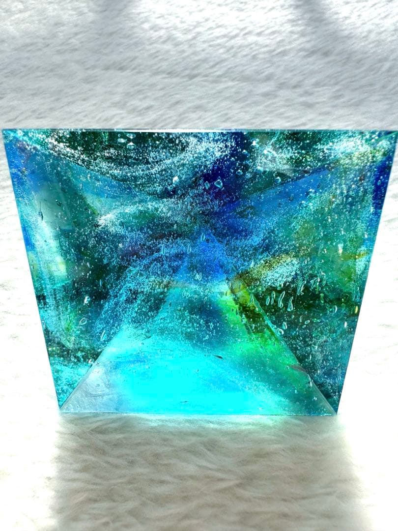 aya103 シエラネバダ産 アンダラクリスタル ピラミッド大 ブルー系