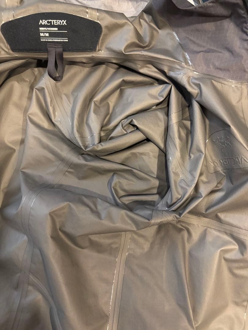 【美品】ARCTERYX ZETA SL JACKET Mサイズ