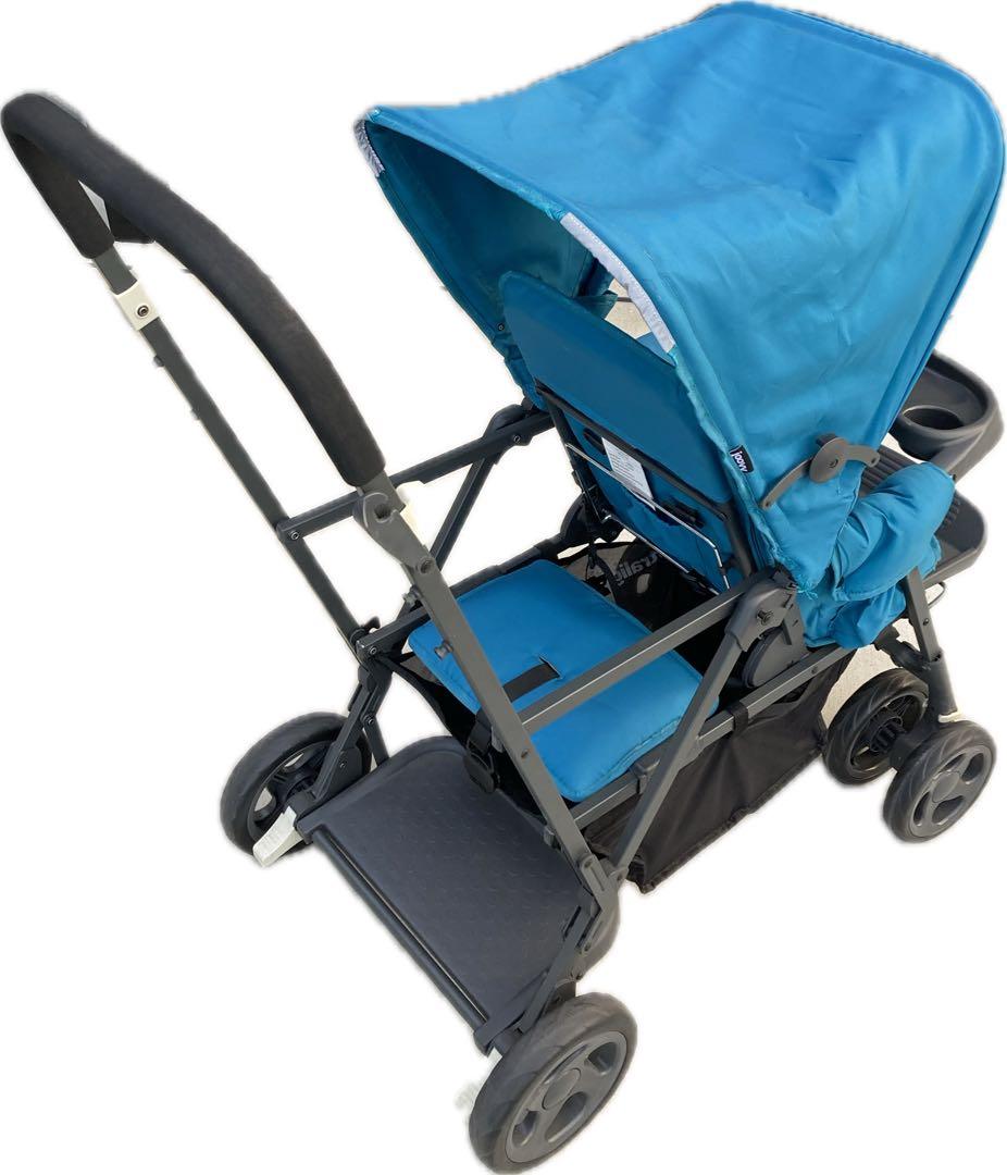 Joovy Caboose Ultralight 2人乗りベビーカー
