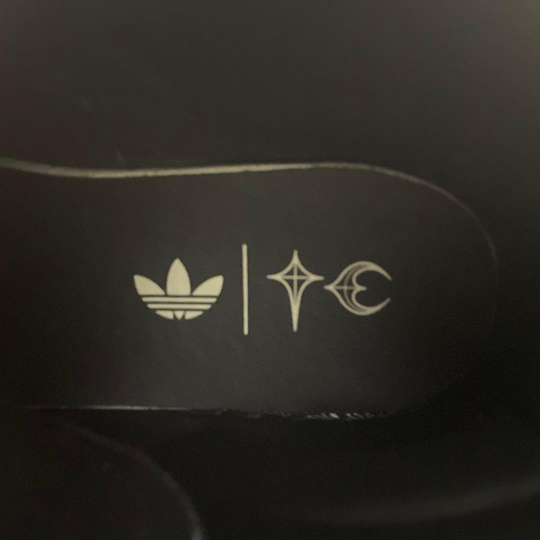 Thug Club × adidas コラボ スーパースター ラックスブーツ