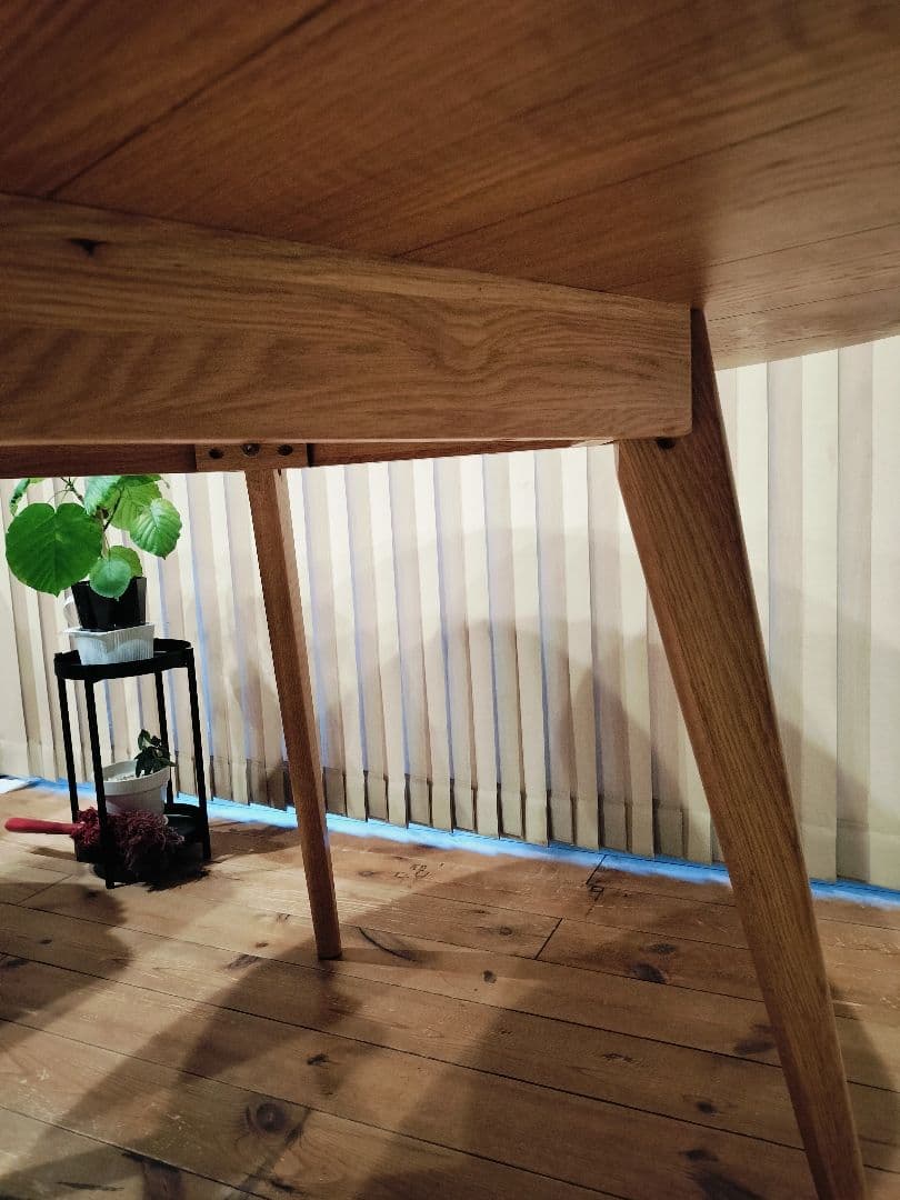 円形ナチュラルウッドダイニングテーブル　直径120cm　高さ71cm