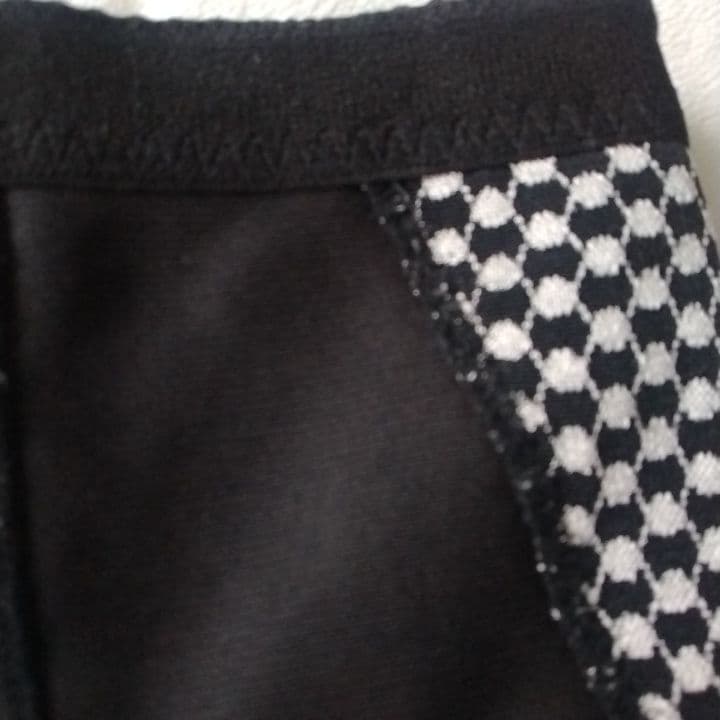 最終価格　マルコ　骨盤ガードル EL-76 黒×緑　レース　2枚