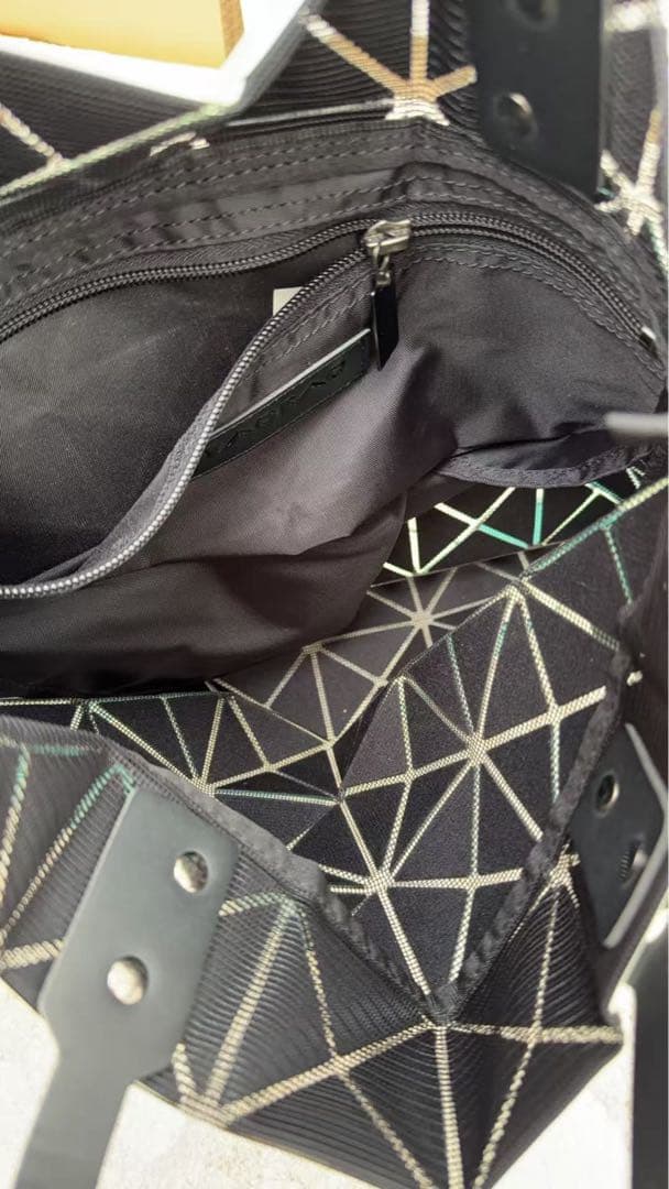 BAOBAO バオバオ イッセイミヤケ　ルーセントグリーン トートバッグ