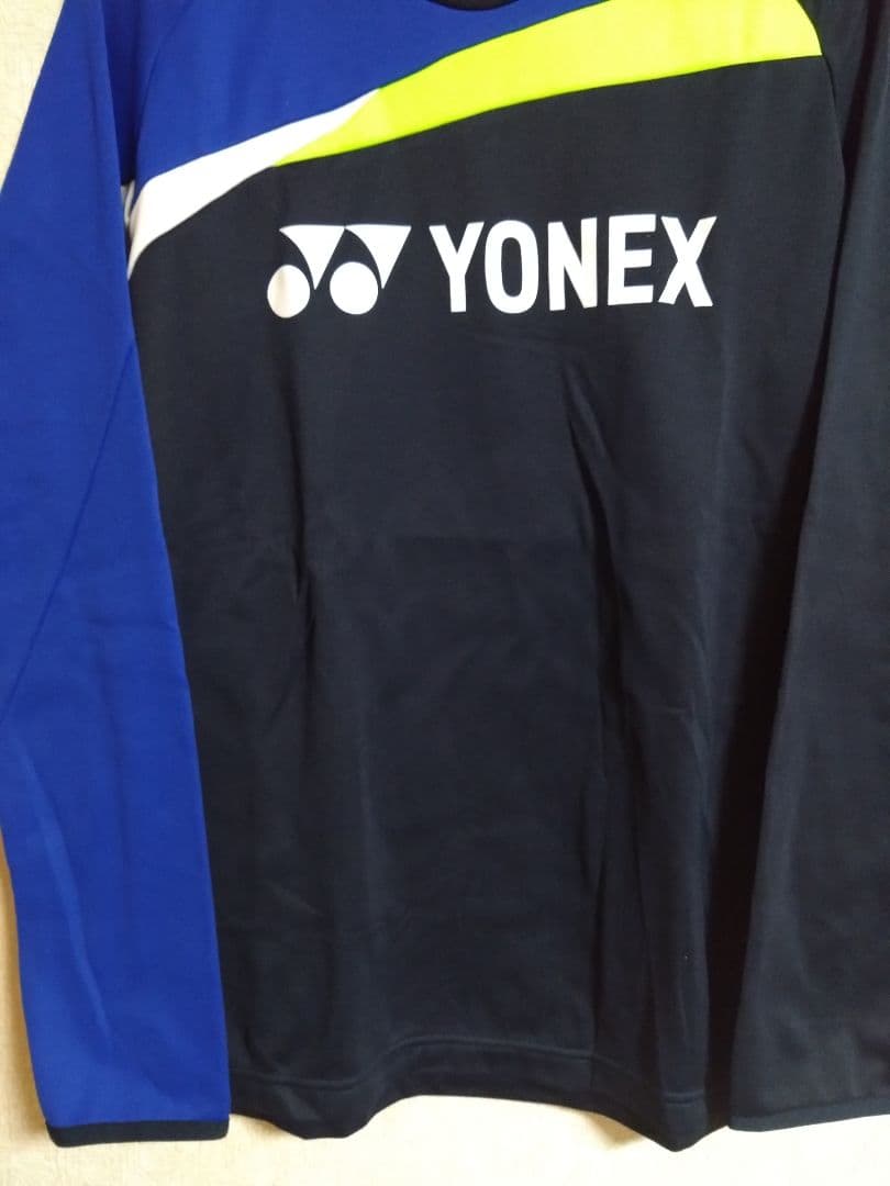 YONEXヨネックス 新品未使用 グリーンライン入りライトトレーナー