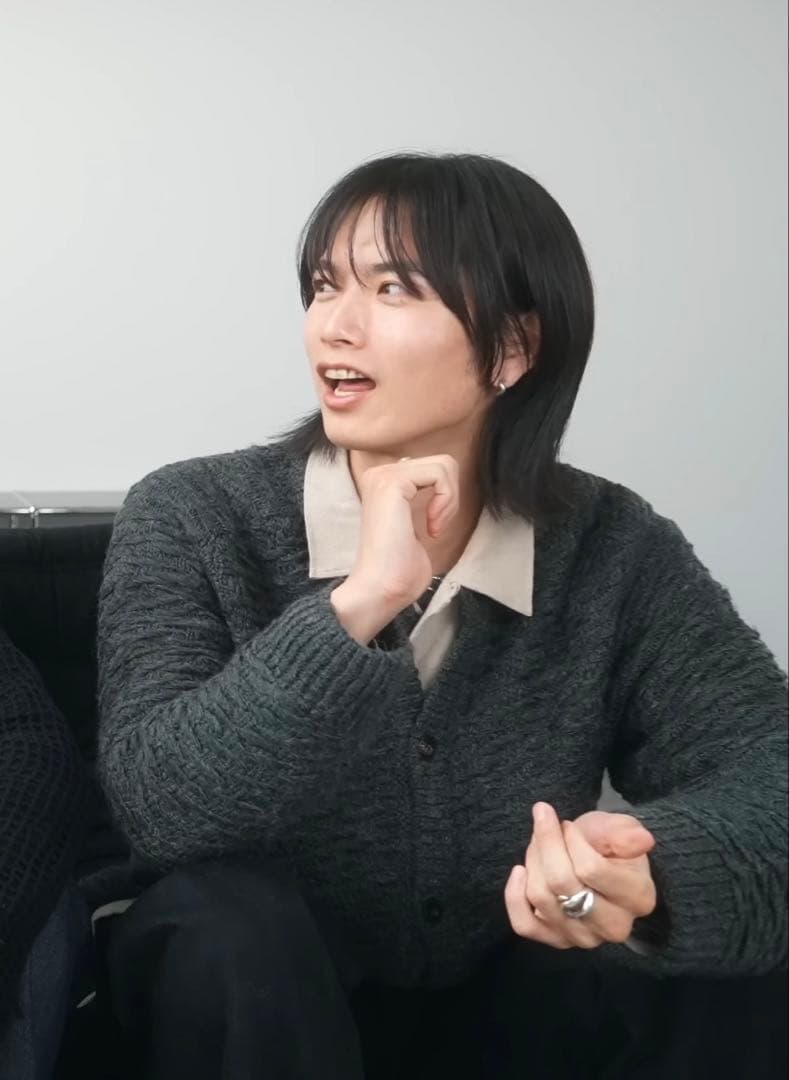 NULLUS 25aw BUTTON UP CARDIGAN 深水光太着用