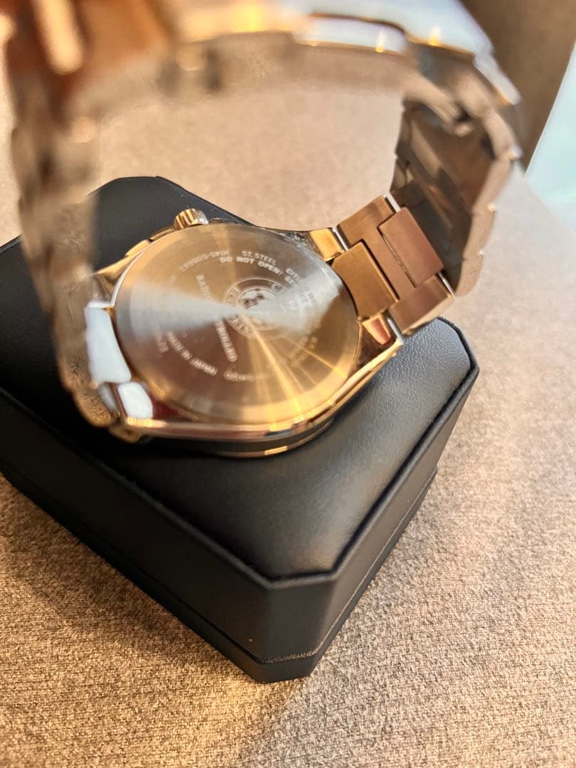 CITIZEN エコドライブ 時計 金属ベルト