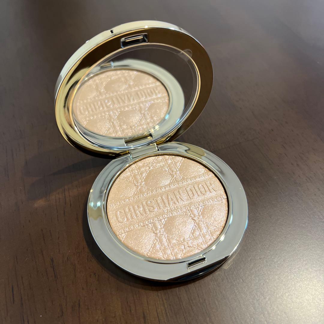 Dior Forever Glow Luminizer 001 ディオールスター