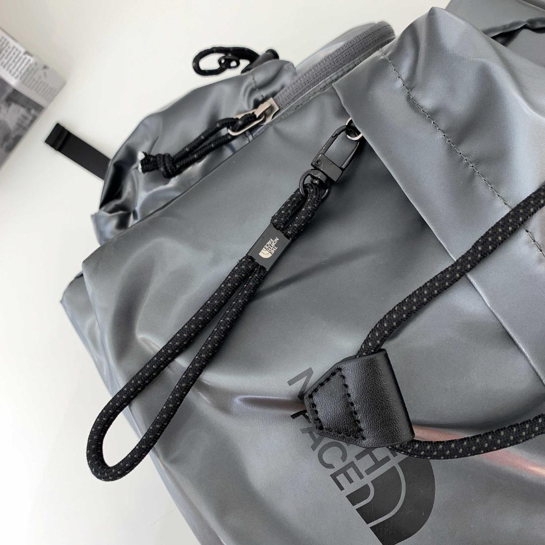 THE NORTH FACE BONNEY BACKPACK シルバーグレー