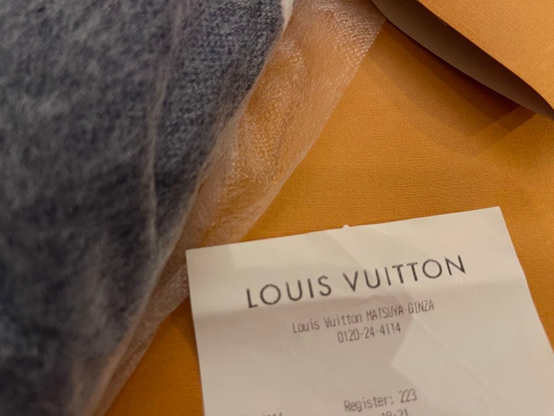 ルイヴィトンLOUIS VUITTON グラフィックショートスリーブクルーネック
