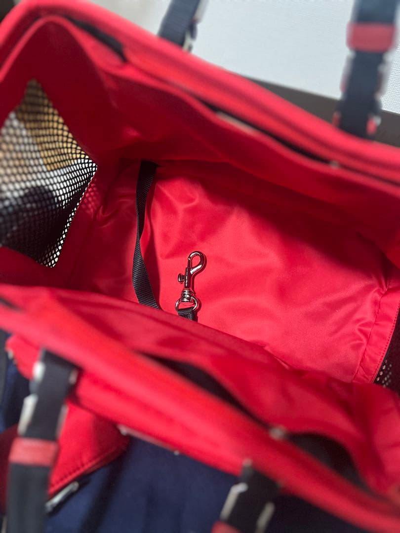 PRADA ペット用 トート キャリーバック レッド 皿、ポーチ付き 新品未使用