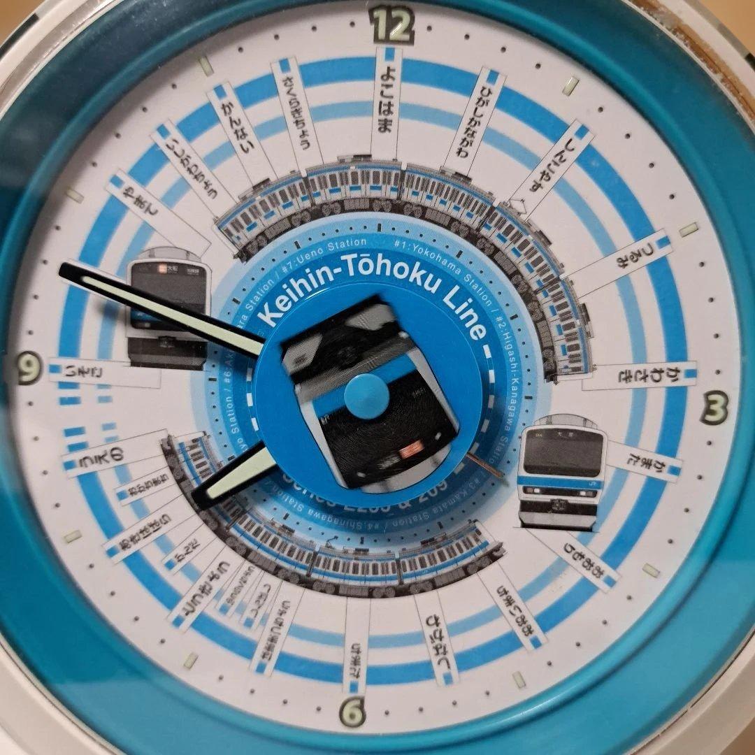 鉄道テーマの青い電波時計Keihin-Tohoku Line の表示