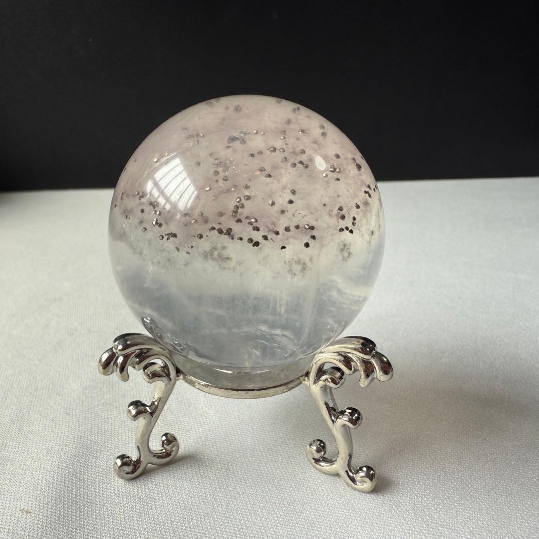 天然石パイライト共生フローライトのスフィア　丸玉　置物NO.020615