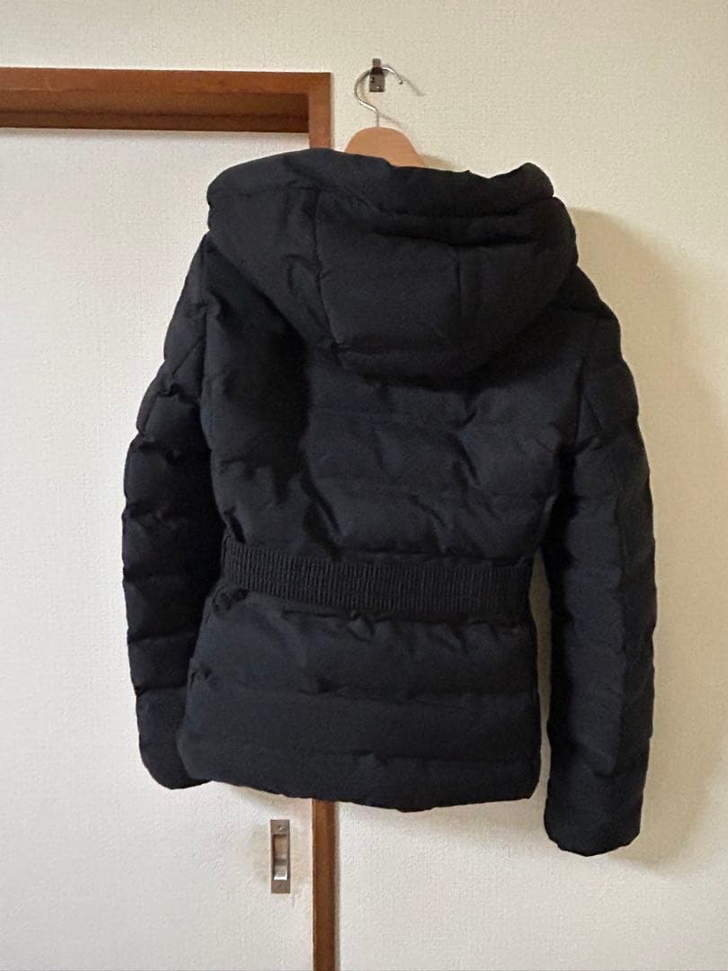 ZARA ウォーターリペレント スリムフィット ダウンショート 黒 ベルト付き