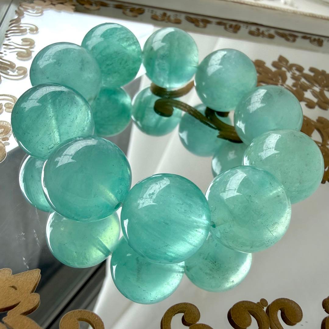 大玉✨️パライバカラーのアクアマリン✨️ブレスレット✨️