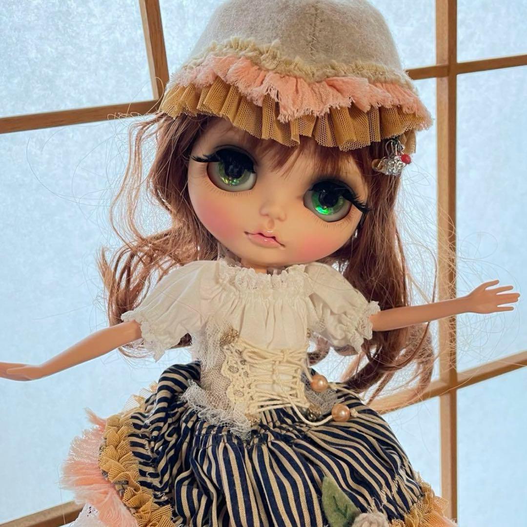 カスタム　ブライス　バービーボディ