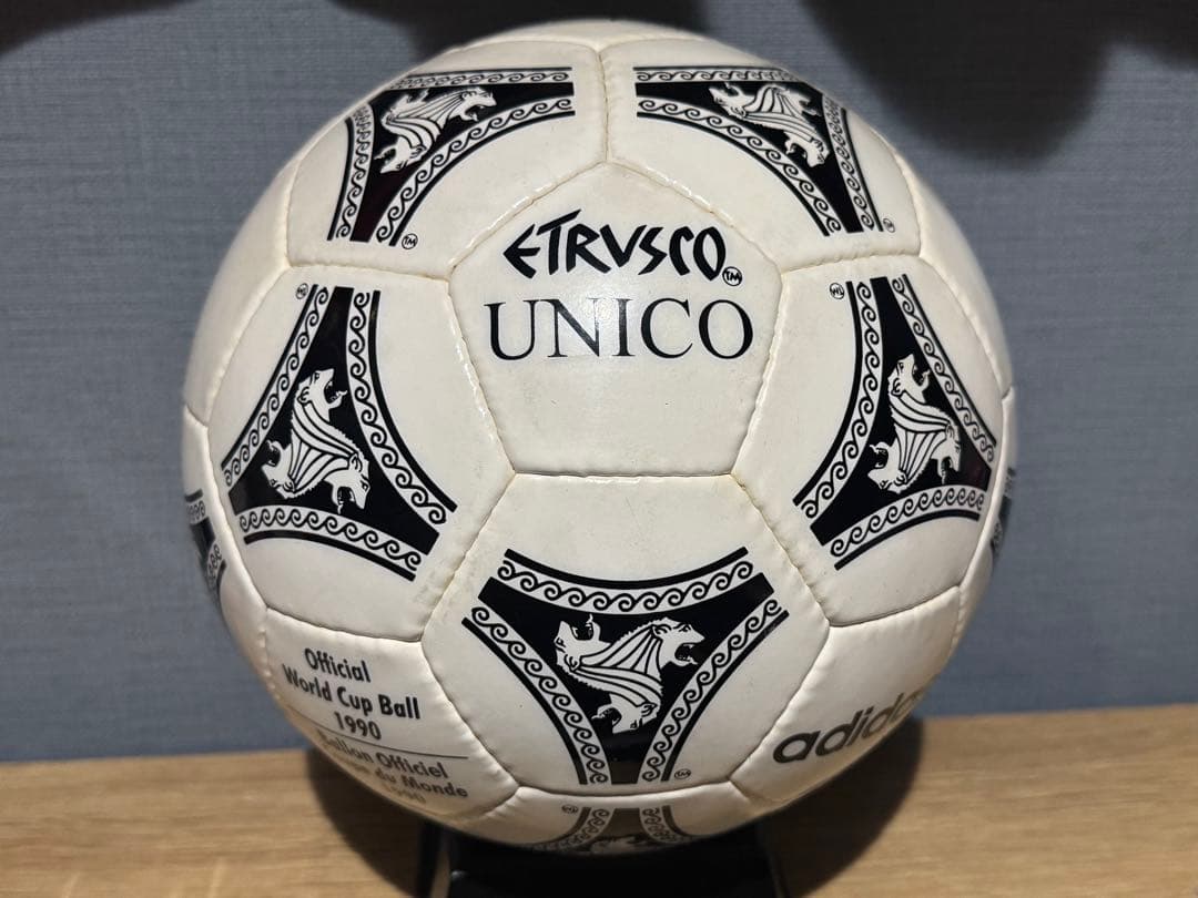 FIFAワールドカップ1990イタリア大会 公式試合球Adidas 5号球