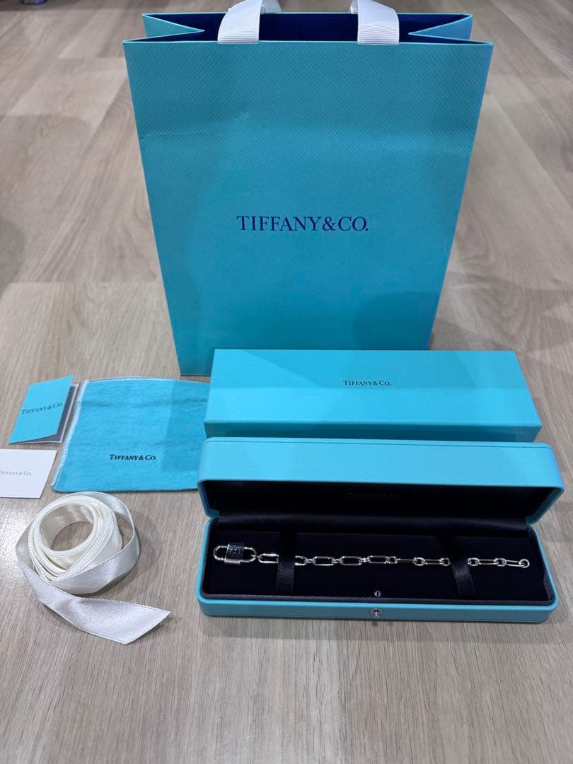 新品同様 ティファニー ミディアム ダブル ロック ブレスレット ネッ