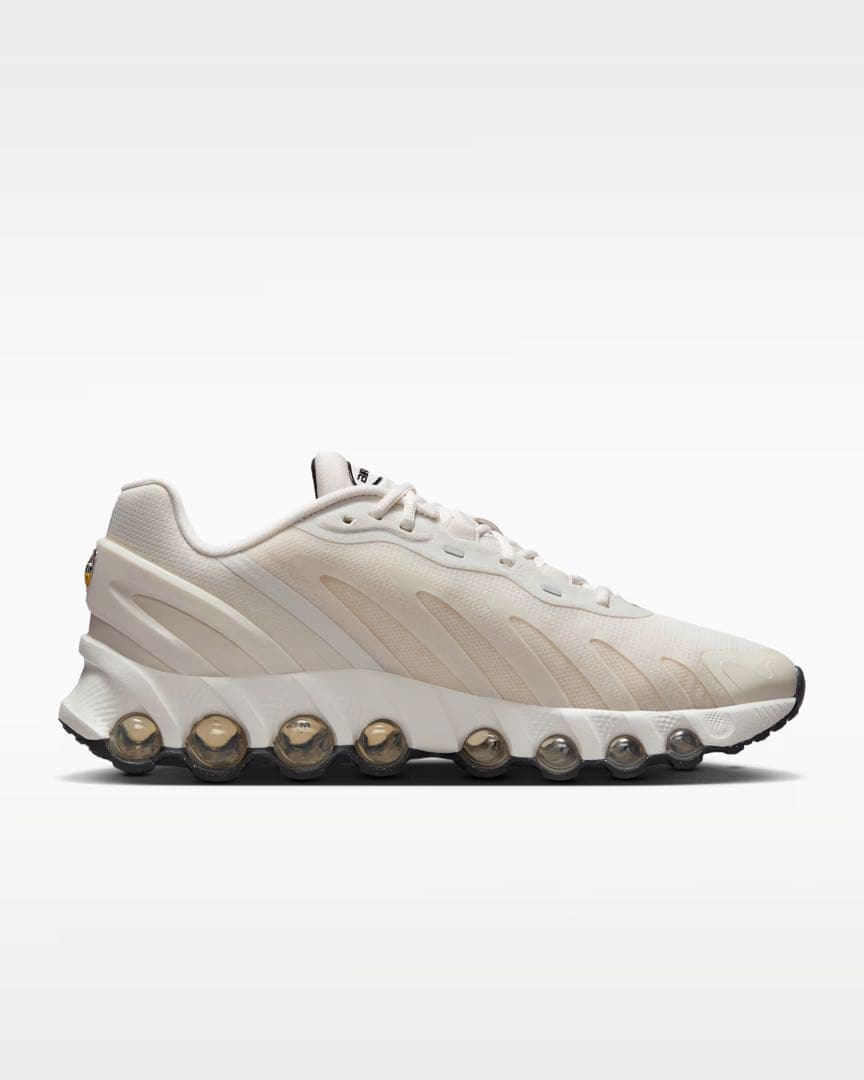 NIKE AIR MAX Dn8 ファントム